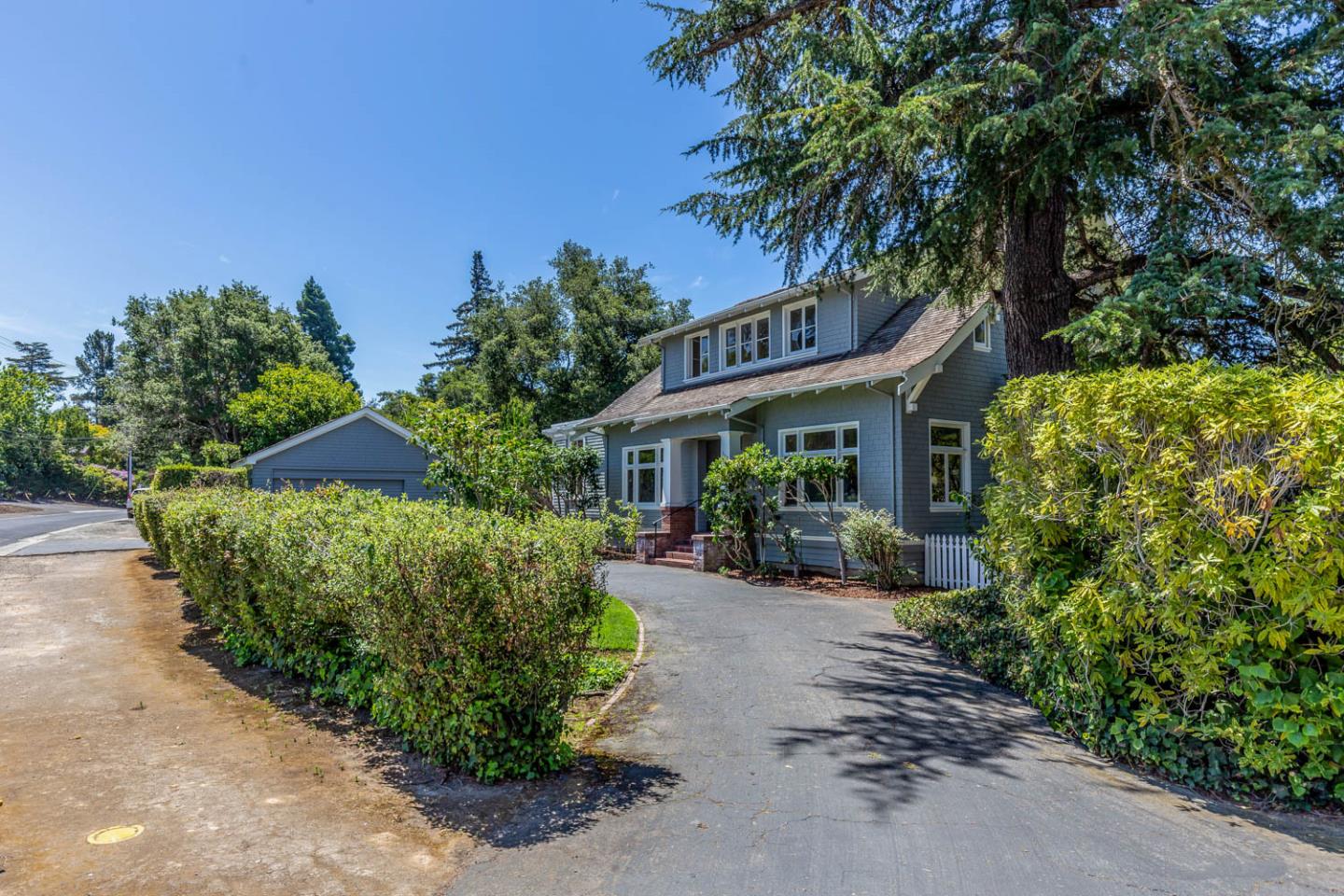 343 Ranelagh Road Hillsborough, CA 94010 - Photo 32 of 35 Gallery Image 32