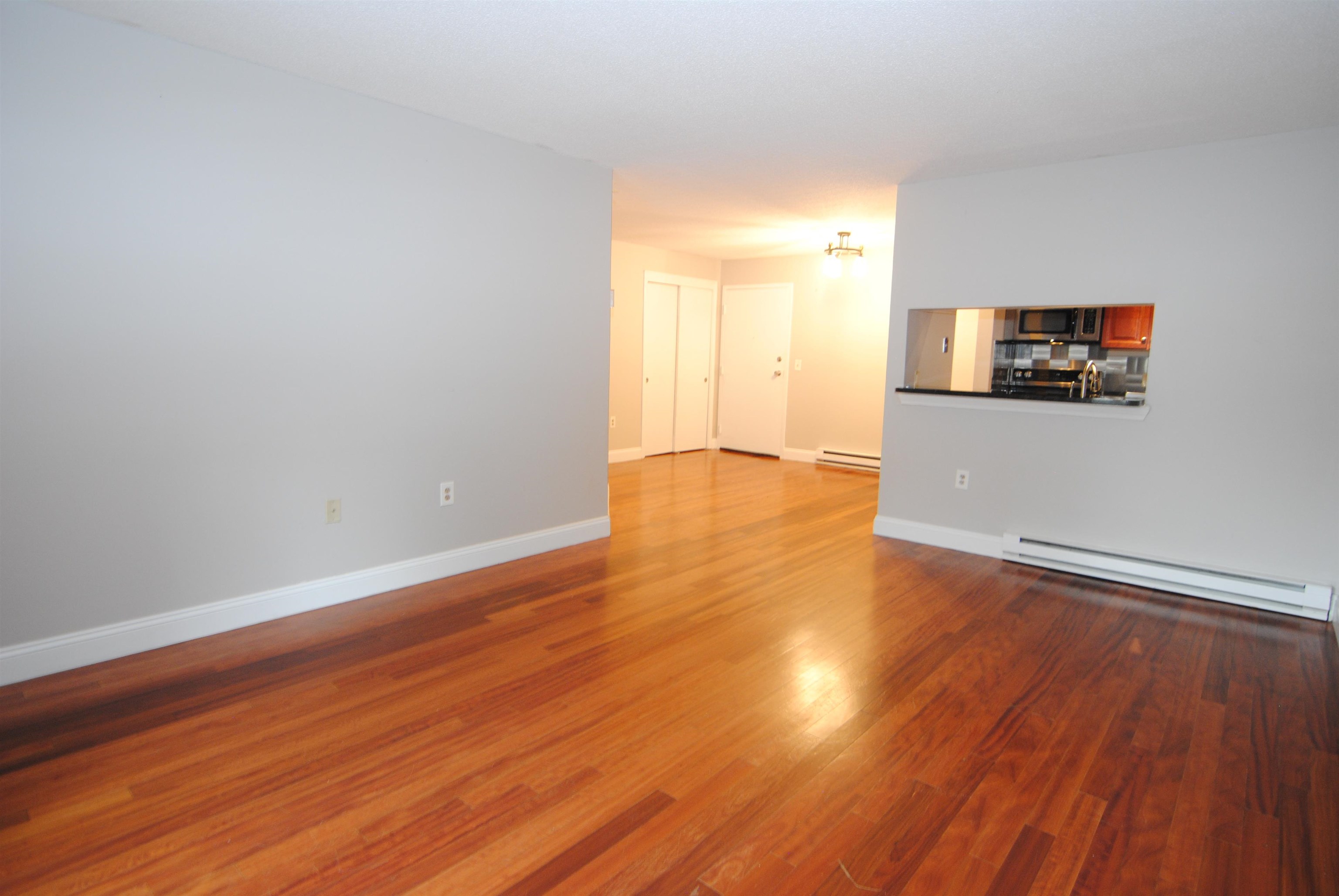 108 Eastern Avenue, Unit 304 Manchester, NH 03104 - Photo 11 of 21