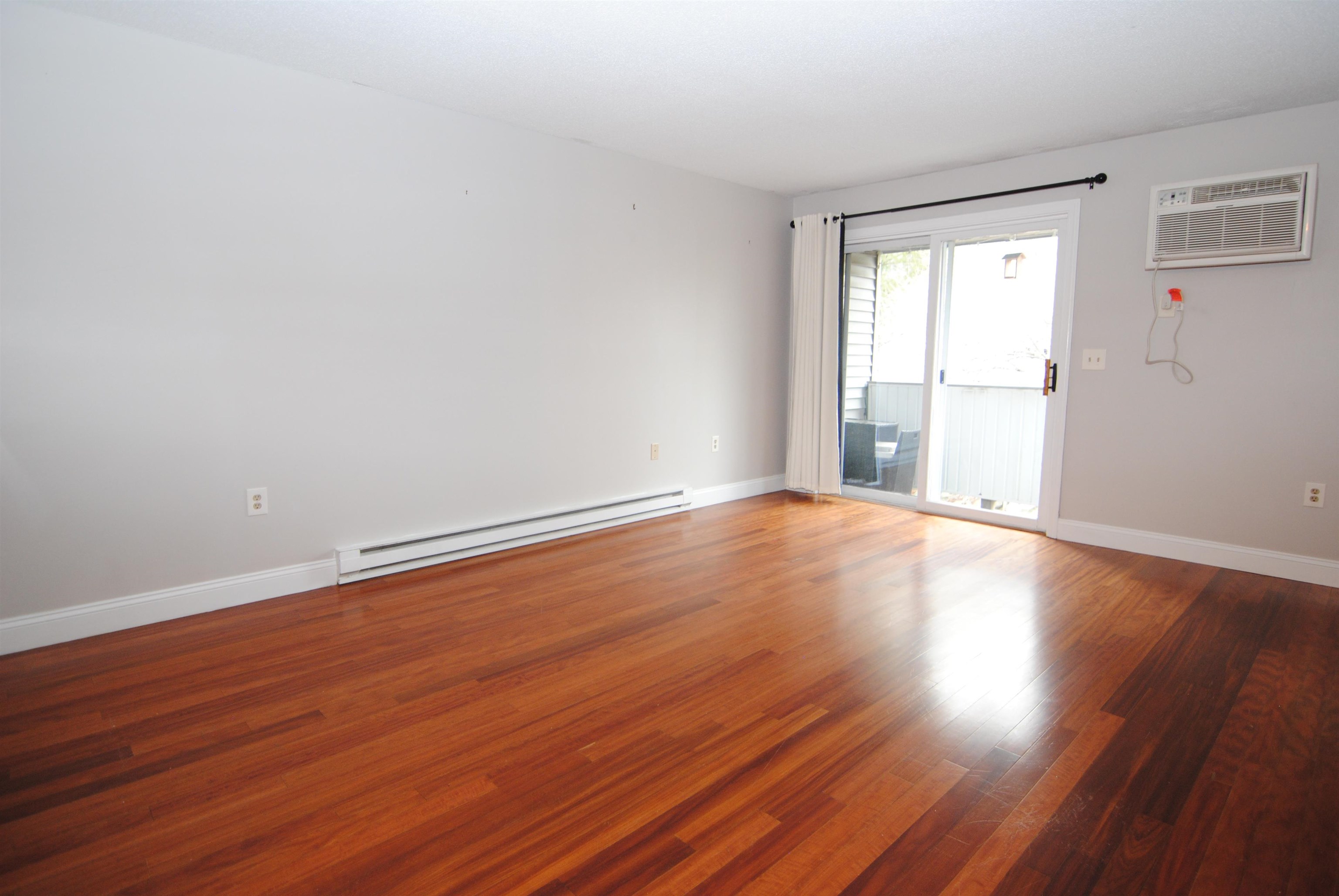 108 Eastern Avenue, Unit 304 Manchester, NH 03104 - Photo 9 of 21