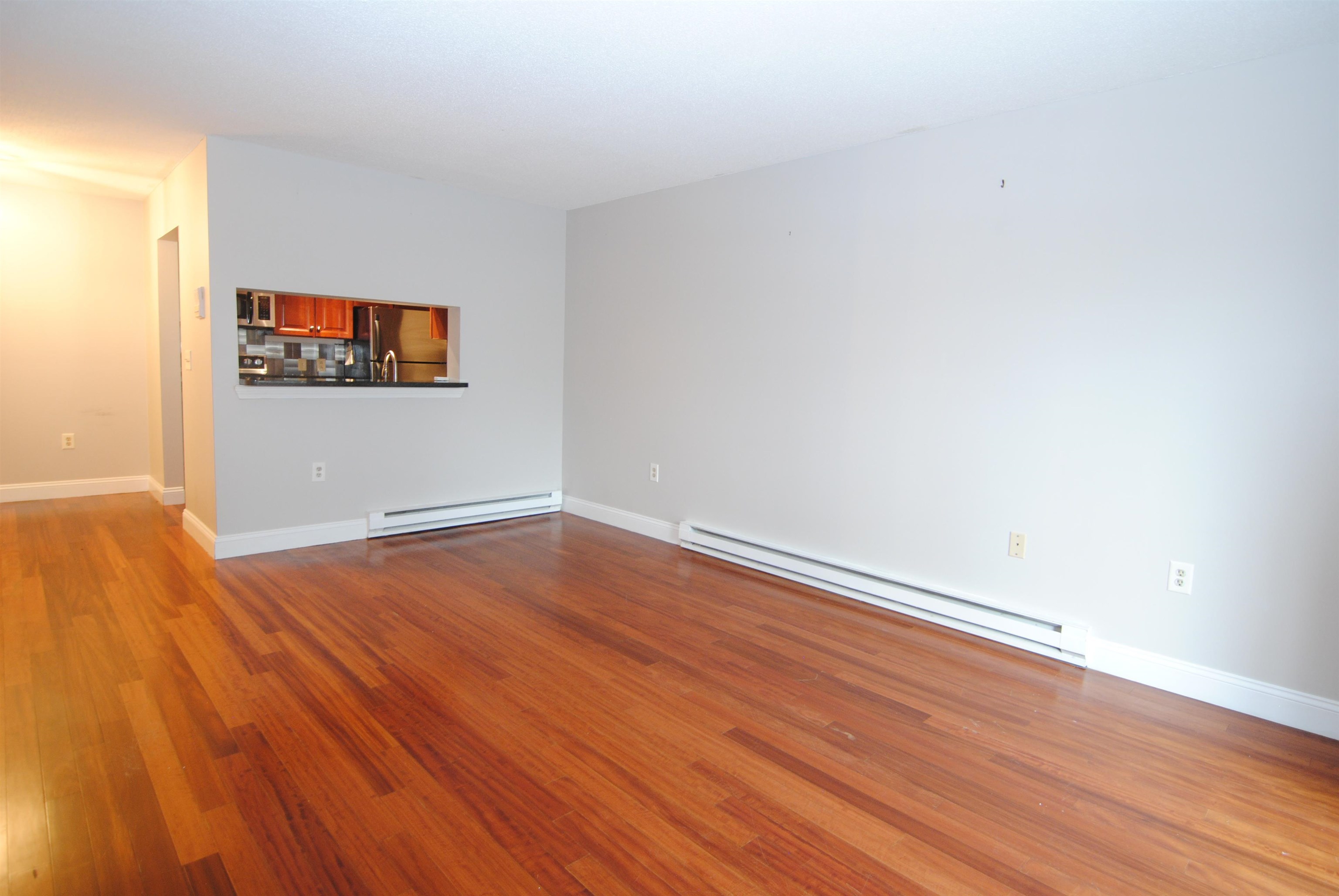 108 Eastern Avenue, Unit 304 Manchester, NH 03104 - Photo 10 of 21