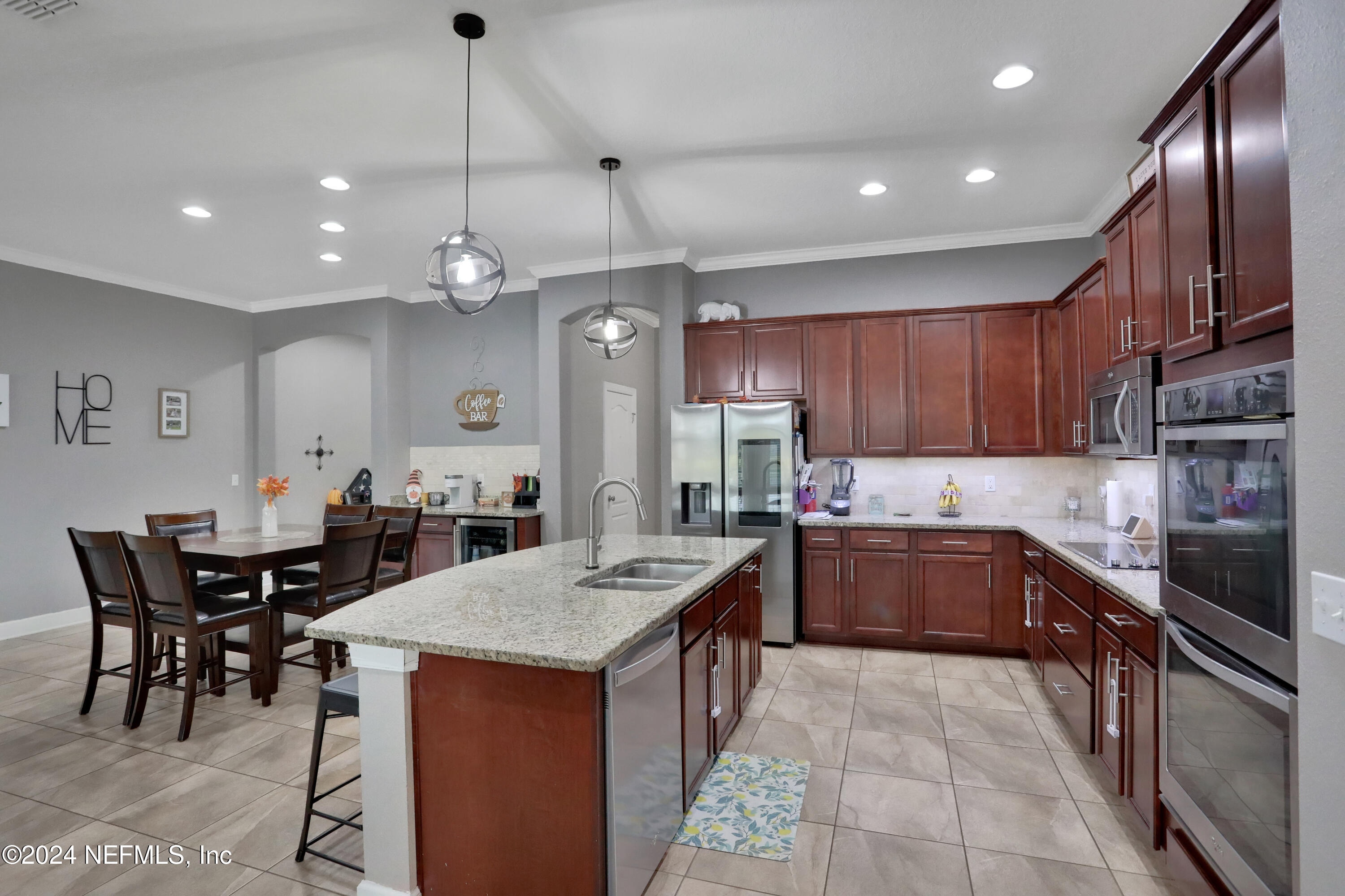 1083 Merlin Point Middleburg, FL 32068 - Photo 5 of 52 7O0A7867