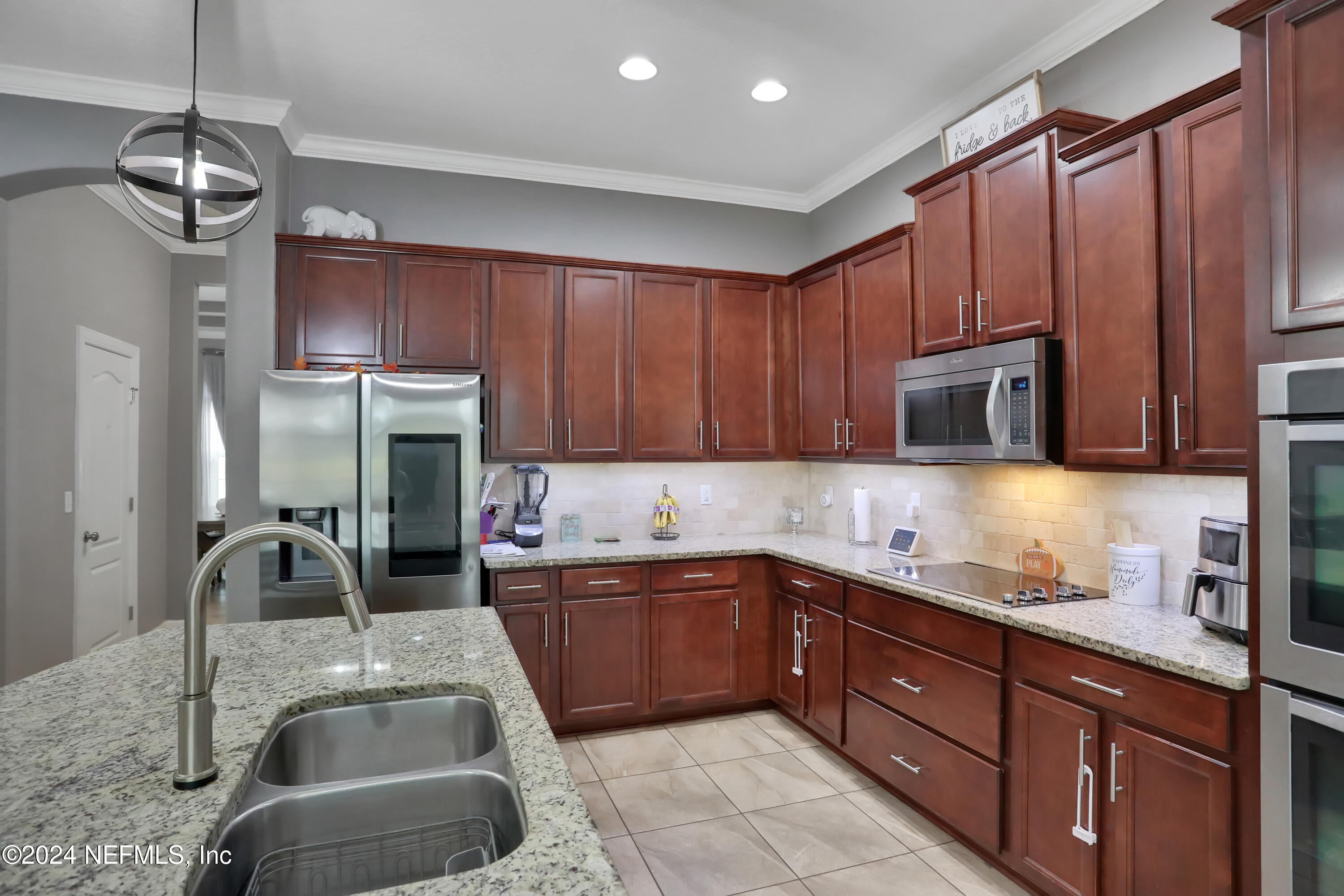 1083 Merlin Point Middleburg, FL 32068 - Photo 6 of 52 7O0A7871