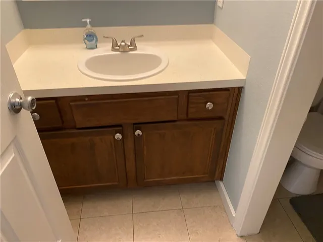 $1,600 | 2407 Curry Loop, Unit B, Round Rock, TX 78664