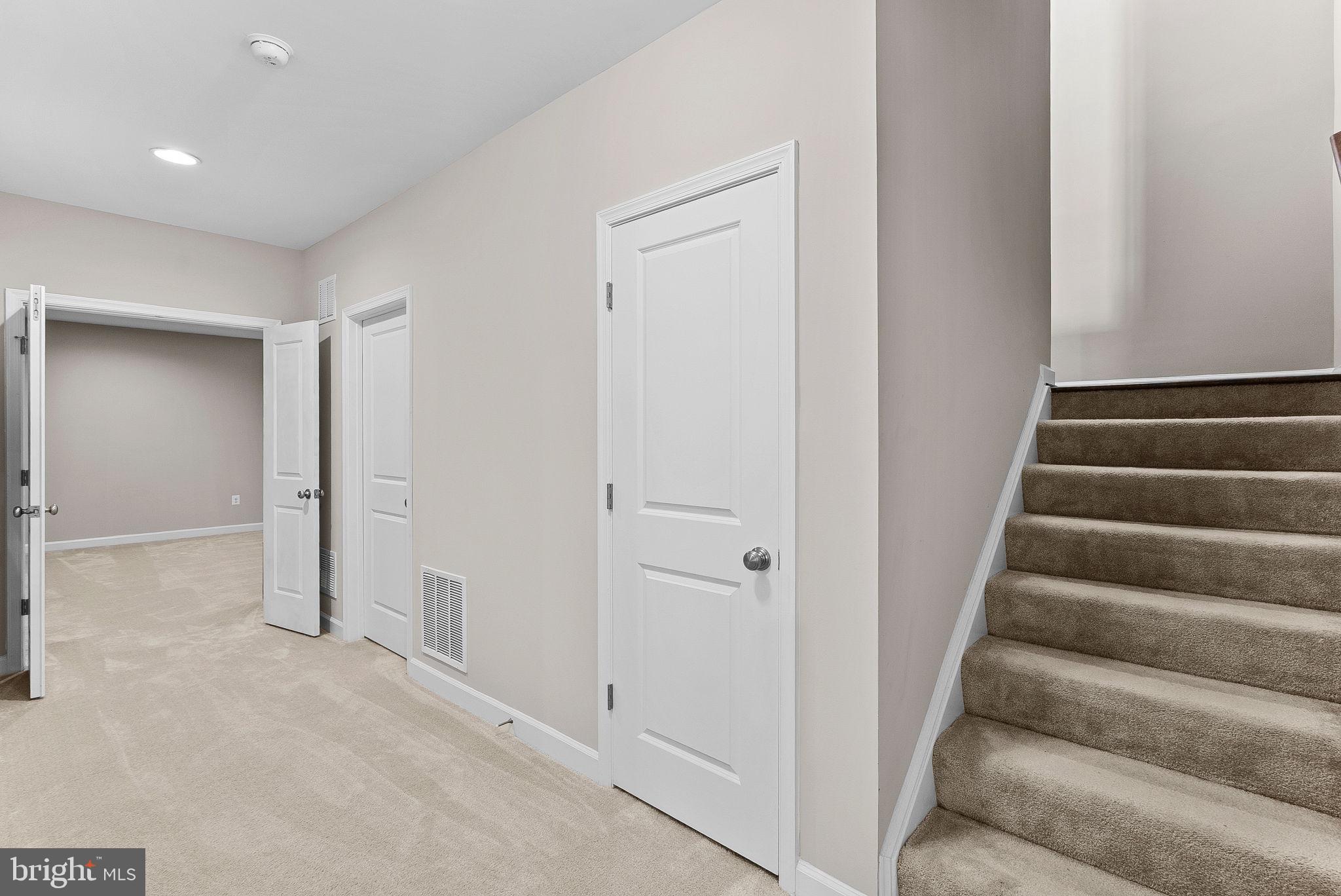 38147 Touchstone Farm Lane Hamilton, VA 20158 - Photo 57 of 71 a view of staircase with white walls
