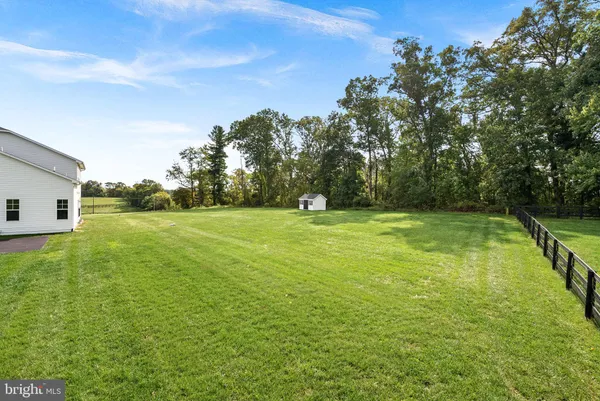 $1,449,994 | 38147 Touchstone Farm Lane, Hamilton, VA 20158