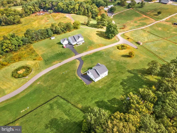 $1,449,994 | 38147 Touchstone Farm Lane, Hamilton, VA 20158