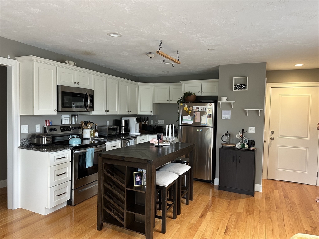 83 C Maple Avenue, Unit C Rutland, MA 01543 - Photo 3 of 23 Gallery Image 3