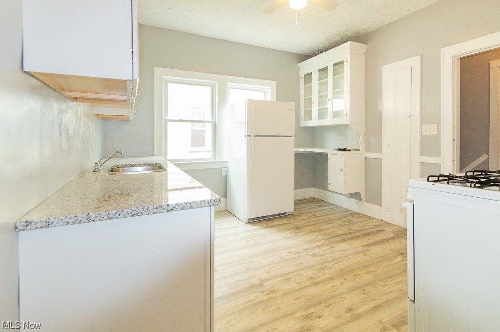 3572 Chelton Road Cleveland, OH 44120 - Photo 8 of 13