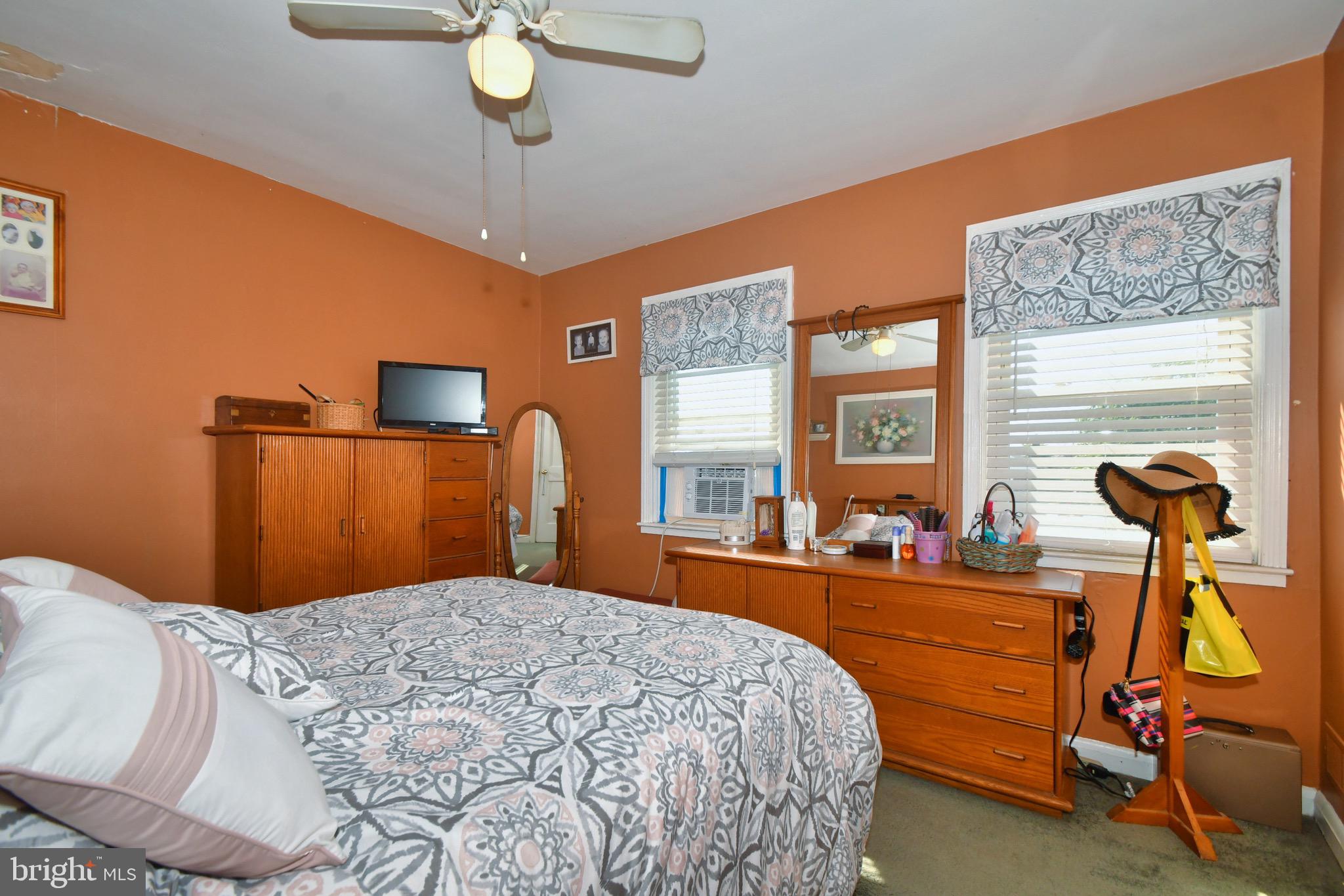 6904 Broening Road Baltimore, MD 21222 - Photo 15 of 40