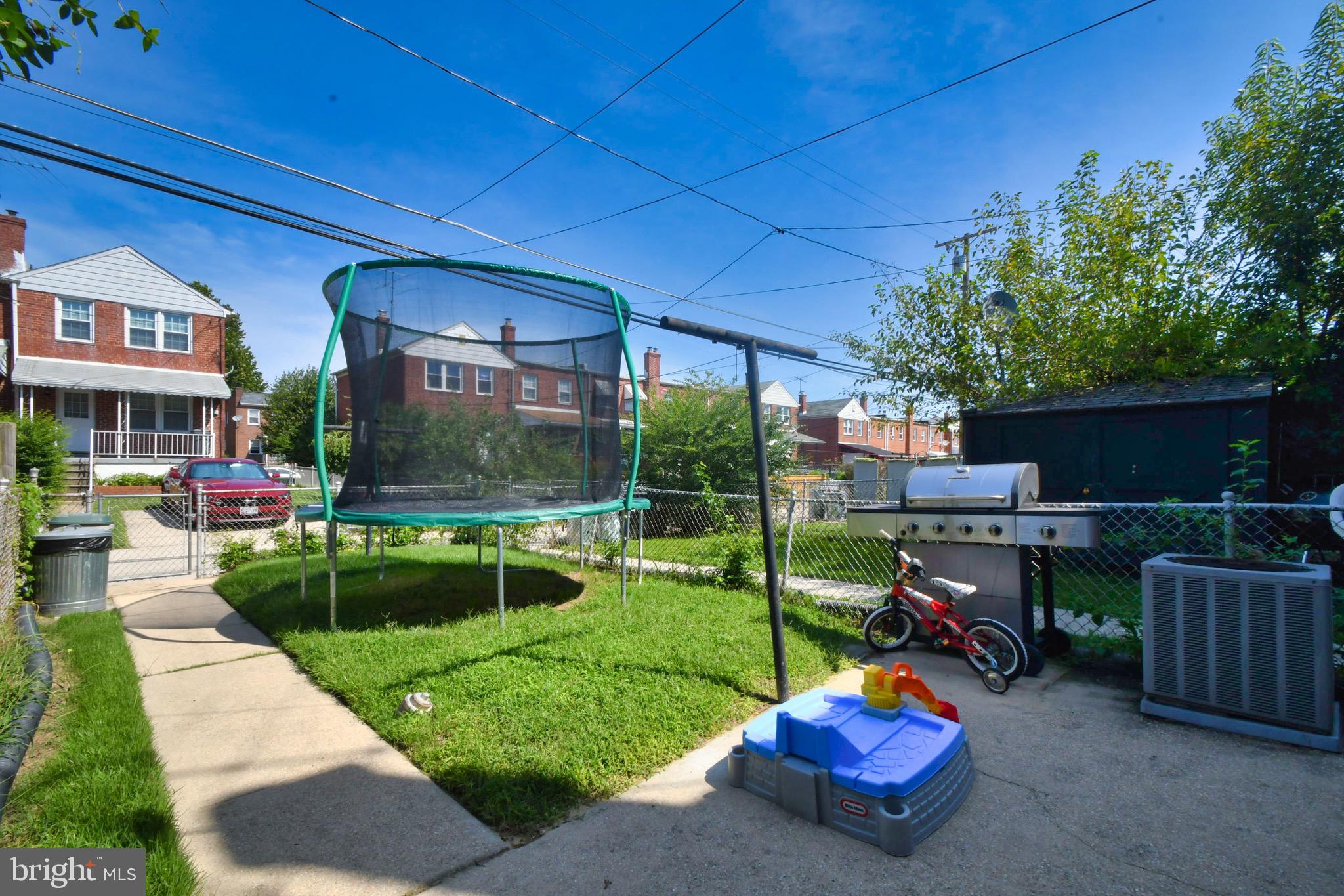6904 Broening Road Baltimore, MD 21222 - Photo 7 of 40