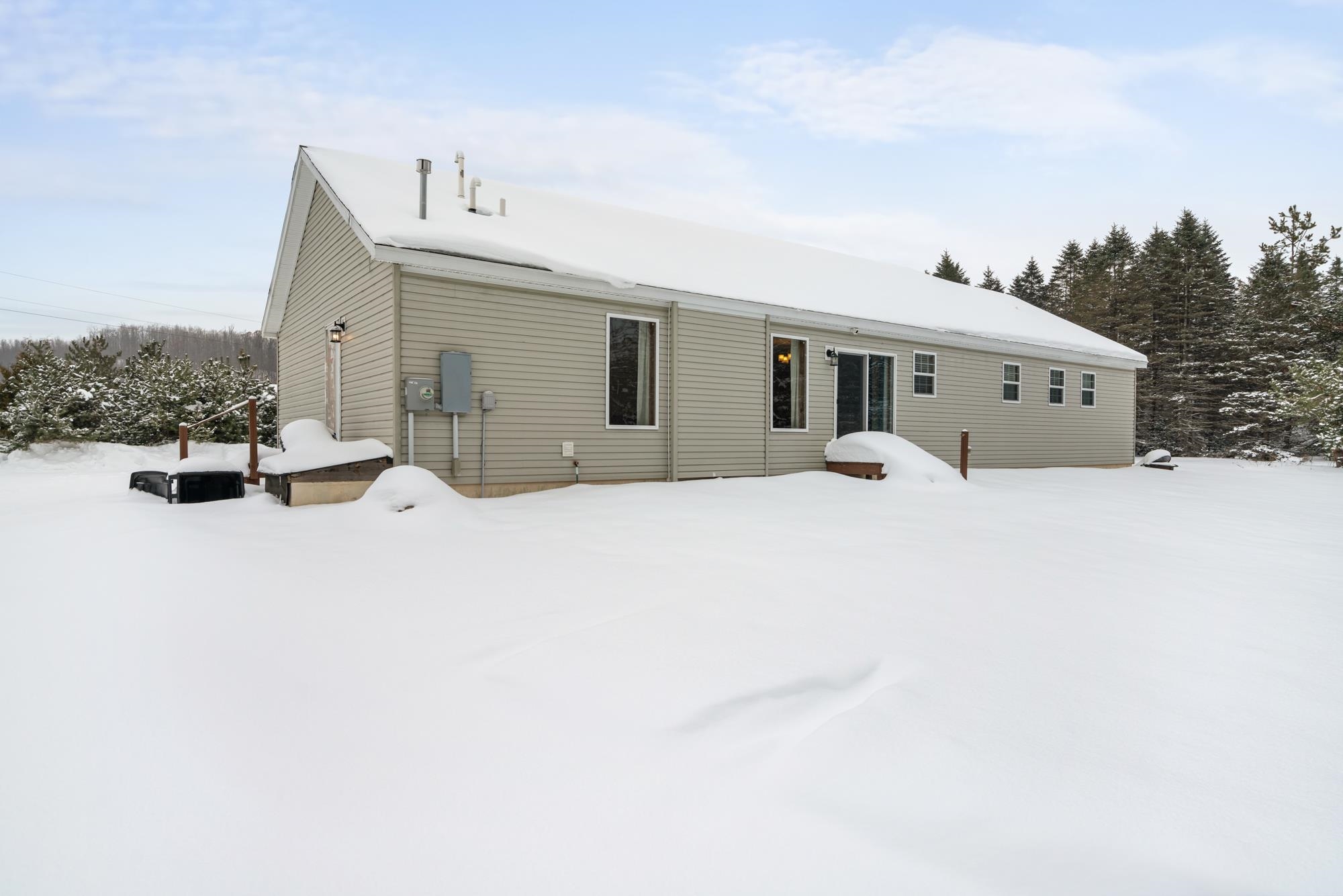 433 East Alexander Road Vanderbilt, MI 49795 - Photo 10 of 45