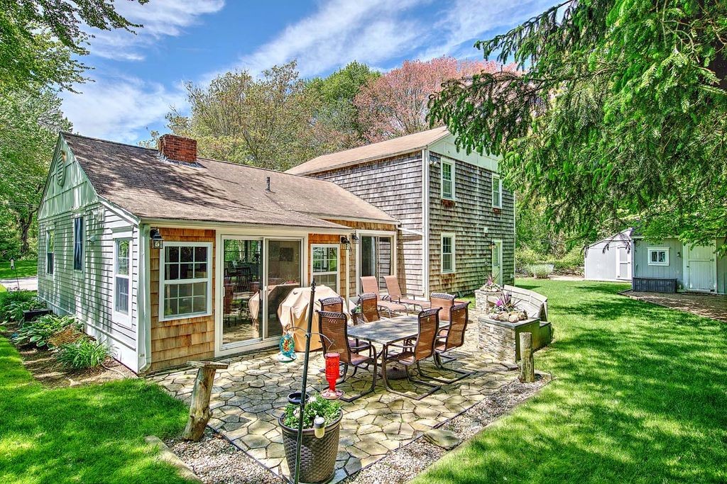 46 Channing Road Narragansett, RI 02882 - Photo 41 of 45