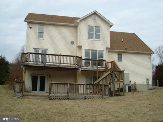 17200 Monrovia Road Orange, VA 22960 - Photo 2 of 3 Deck