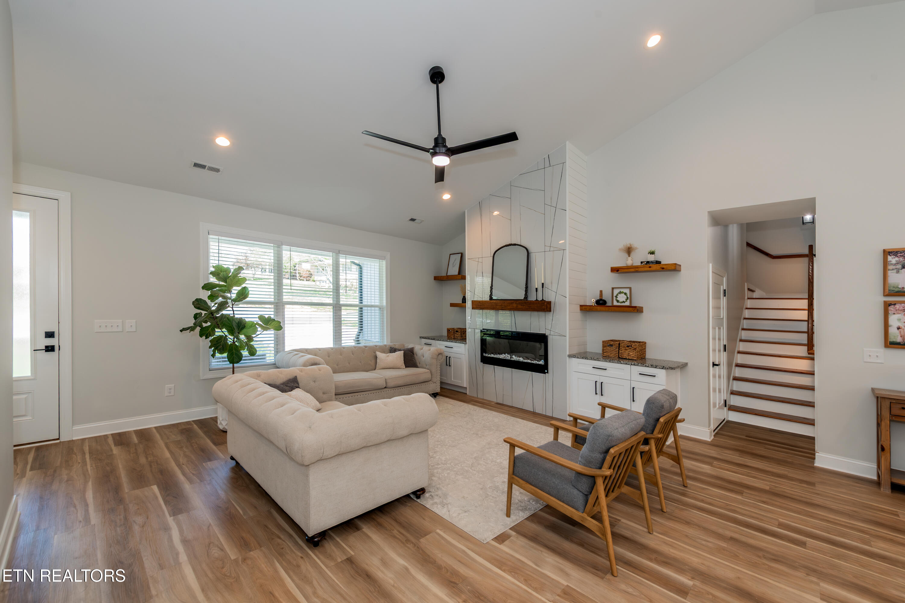 1302 Lula Bell Drive Powell, TN 37849 - Photo 6 of 39 DSC_1028-Edit