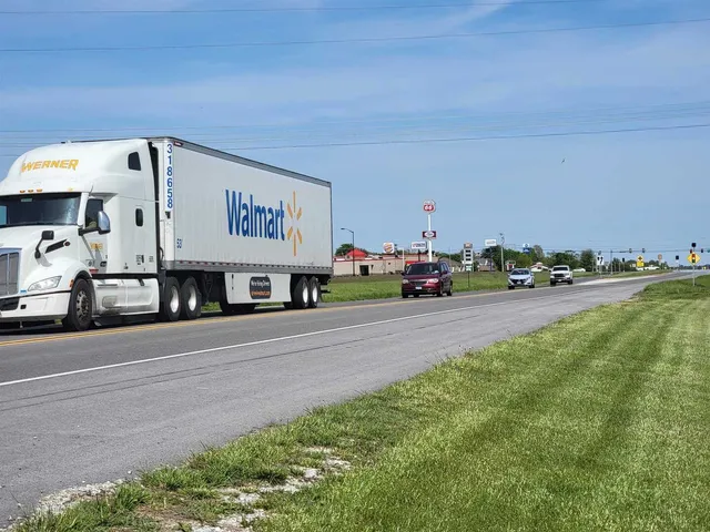 $120,000 | 0 East 12th Street East, Flora, IL 62839