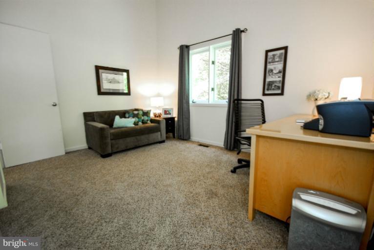 11576 Lake Newport Road Reston, VA 20194 - Photo 26 of 30 a livingroom with window and furniture