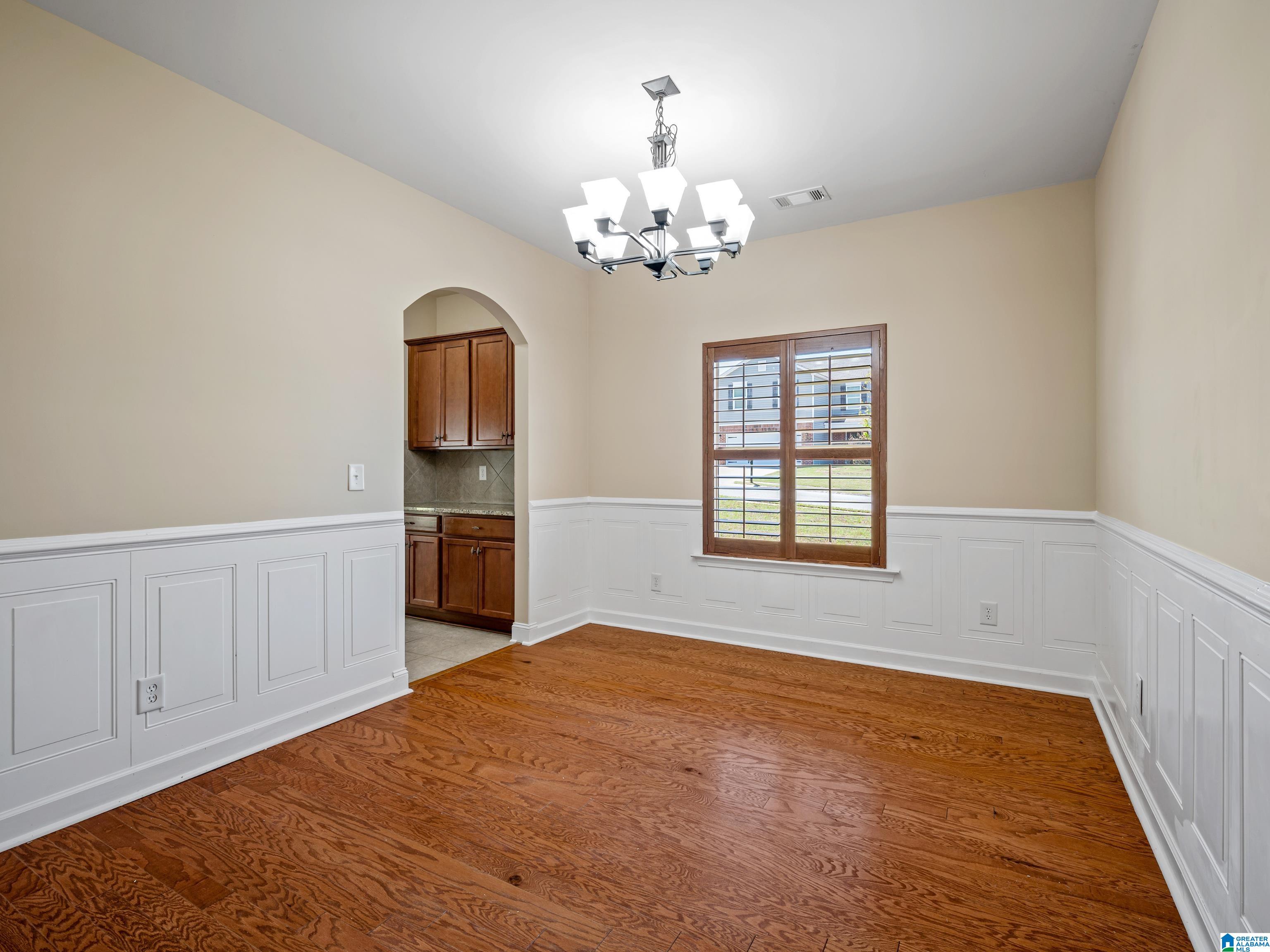 322 Addison Drive Calera, AL 35040 - Photo 7 of 36