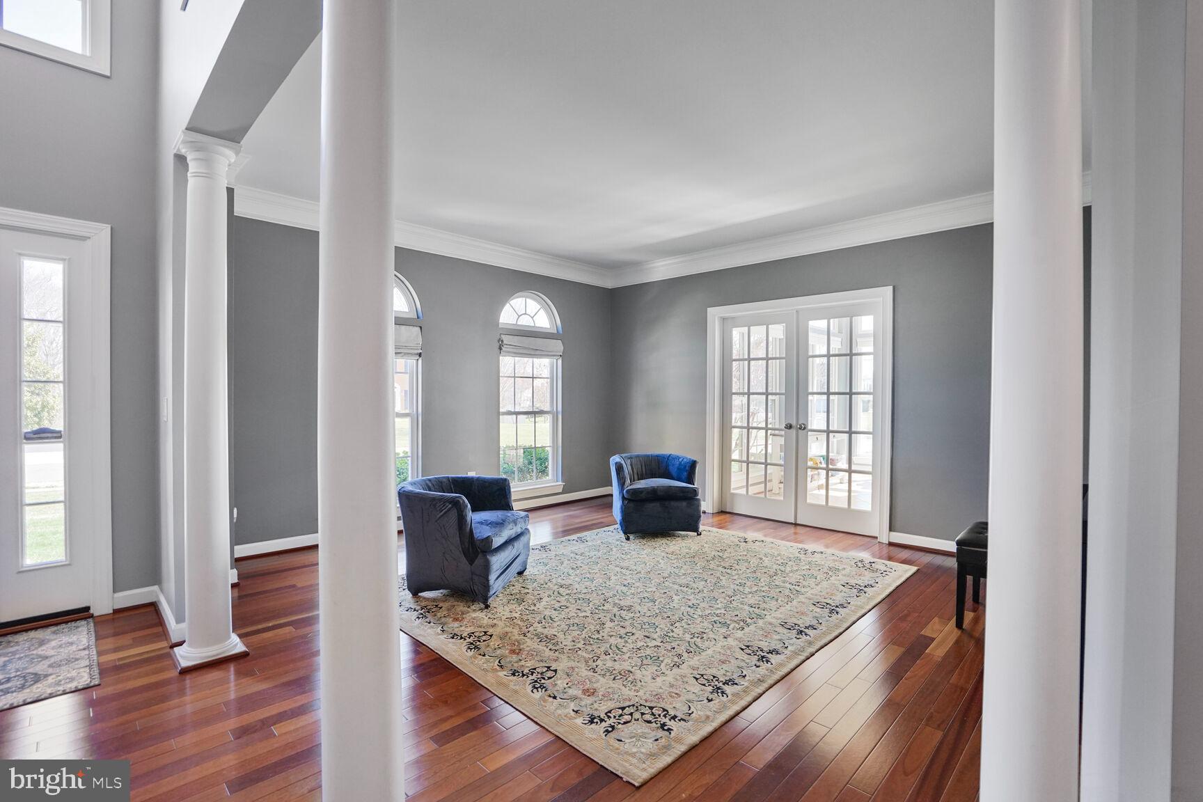 4543 Spring Run Road Warrenton, VA 20187 - Photo 26 of 63 Living room off entry