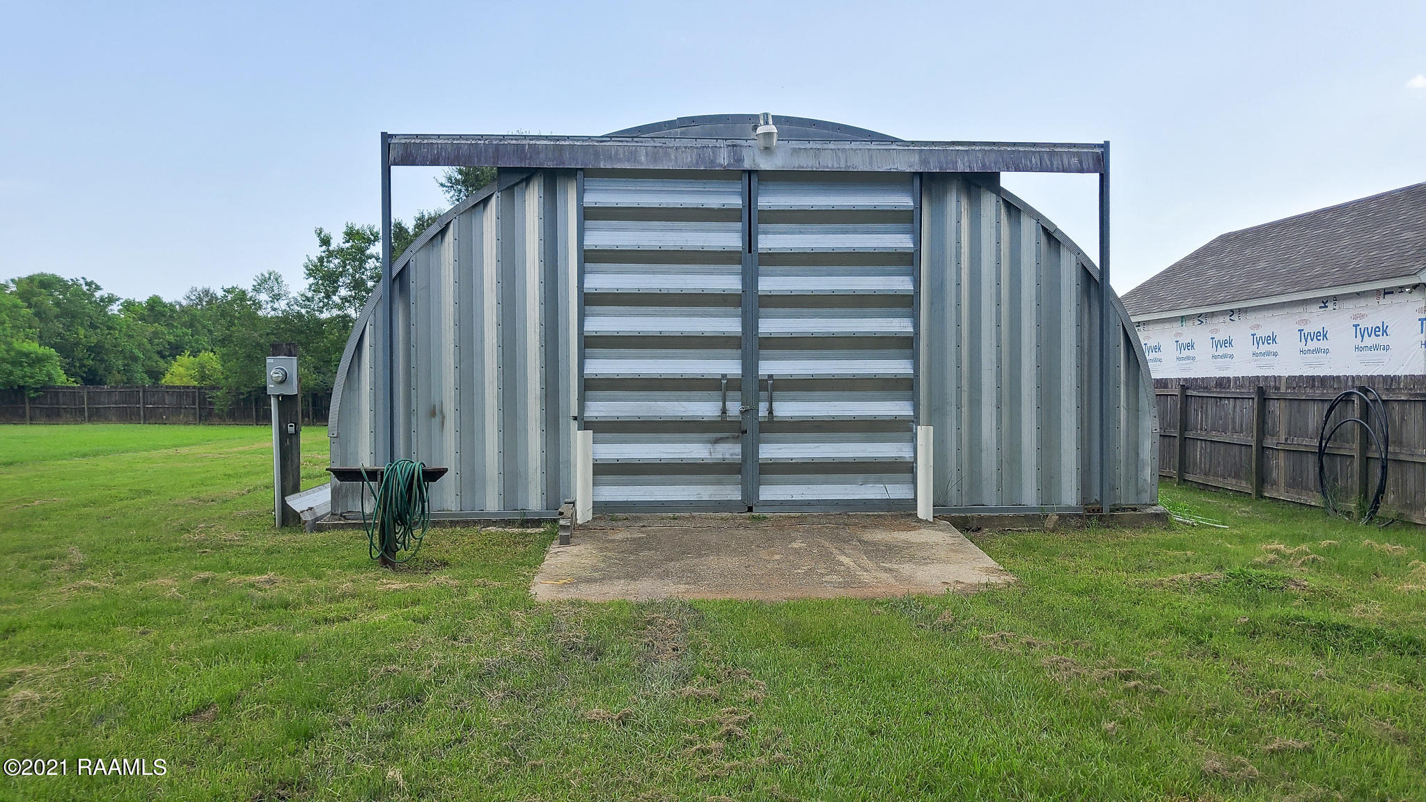 835 Piat Road Youngsville, LA 70592 - Photo 3 of 10 30 X 40 Quonset Front