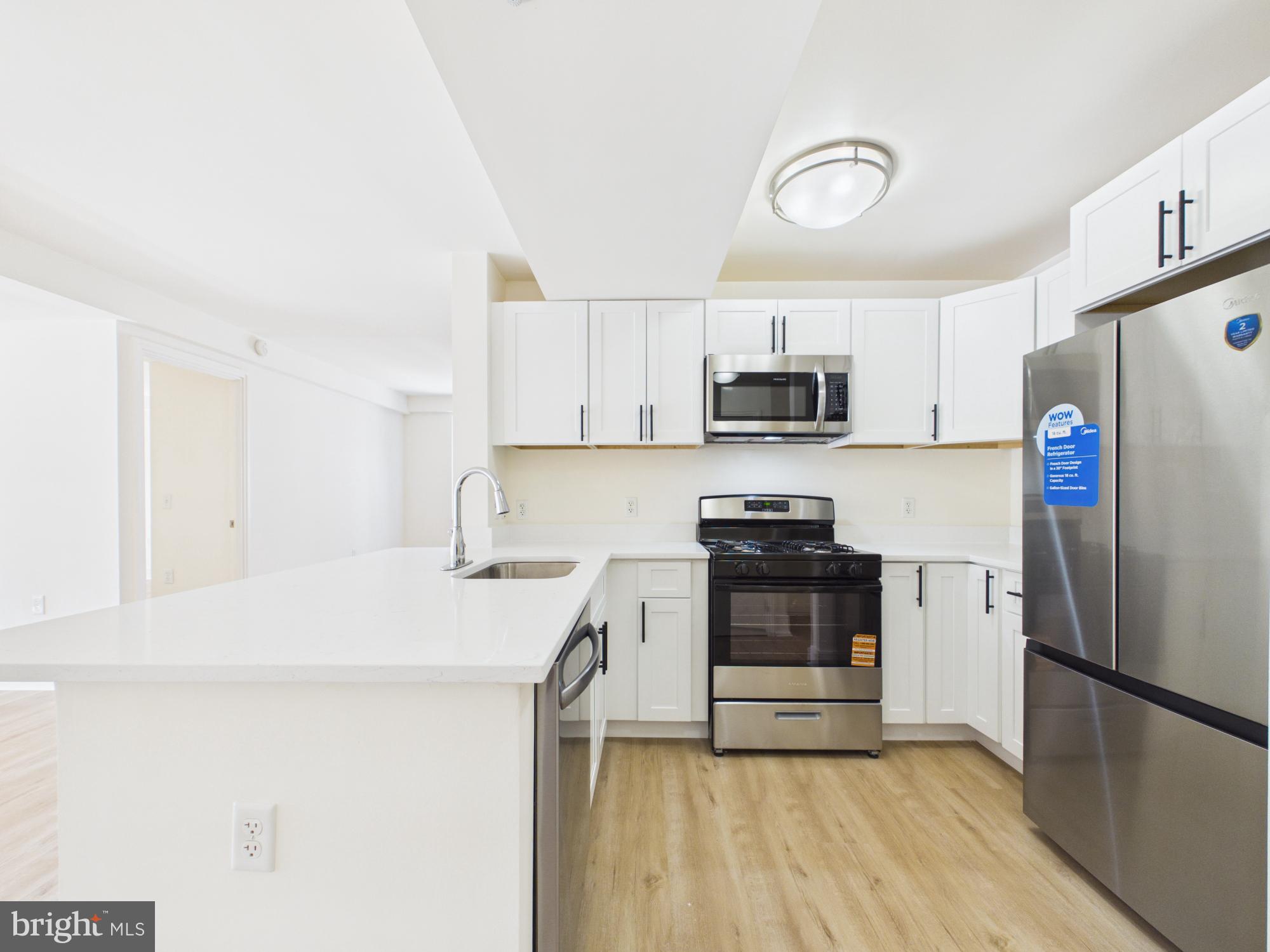 800 4th Street Southwest, Unit N701 Washington, DC 20024 - Photo 8 of 47