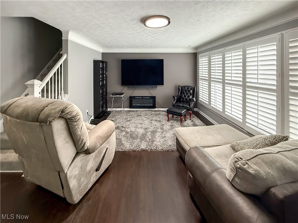 27023 Normandy Road Bay Village, OH 44140 - Photo 3 of 21 Gallery Image 3