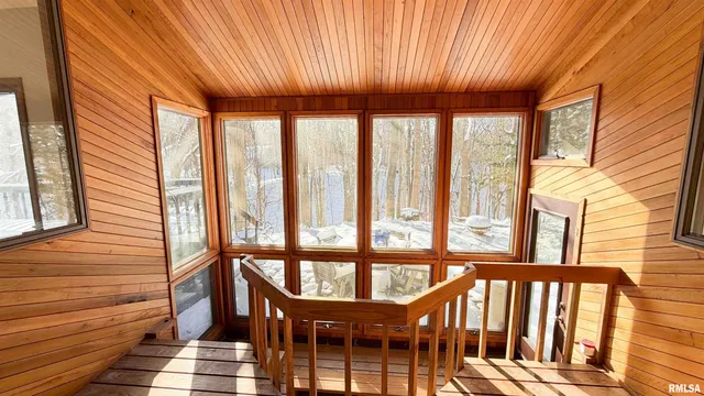 $339,500 | 1318 West Featherwood Drive, Dunlap, IL 61525