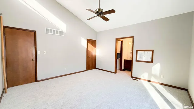 $339,500 | 1318 West Featherwood Drive, Dunlap, IL 61525