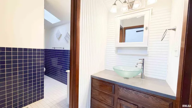 $339,500 | 1318 West Featherwood Drive, Dunlap, IL 61525