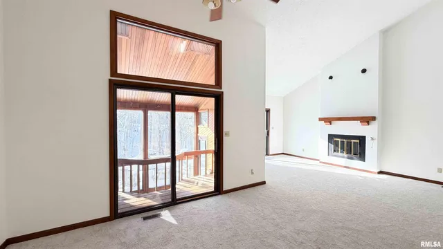 $339,500 | 1318 West Featherwood Drive, Dunlap, IL 61525