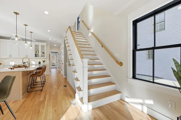 $898,000 | 33 Landy Avenue, Northampton, MA 01062