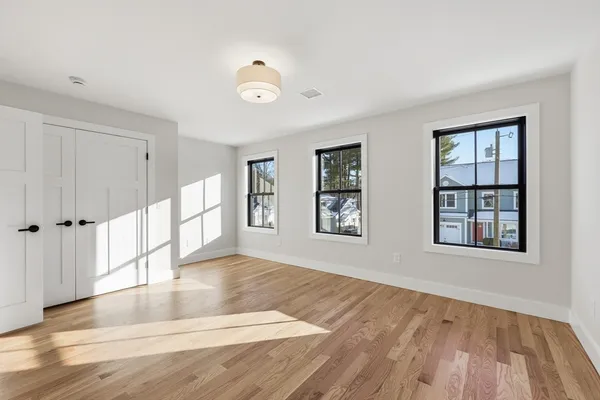 $898,000 | 33 Landy Avenue, Northampton, MA 01062