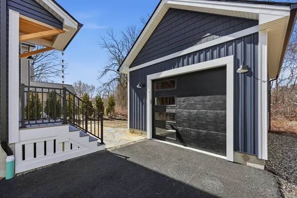 $898,000 | 33 Landy Avenue, Northampton, MA 01062