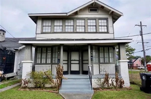 $1,000 | 8205 Nelson Street, Unit A, New Orleans, LA 70118