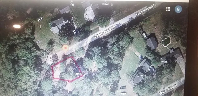 a view of outdoor space with trees