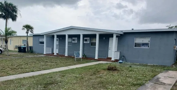 $1,445 | 1026 Bacon Circle Northeast, Unit A, Palm Bay, FL 32905