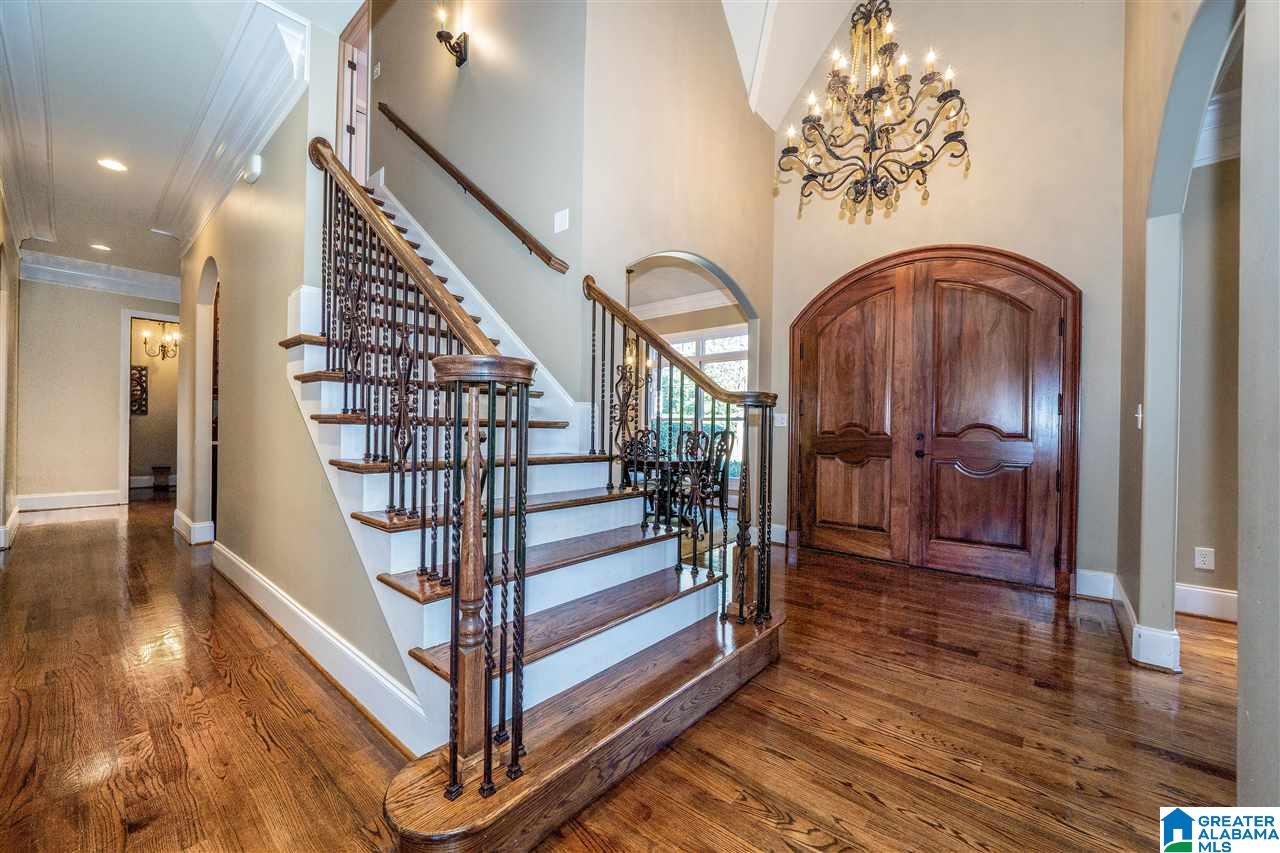 2428 Rocky Ridge Road Birmingham, AL 35243 - Photo 4 of 41