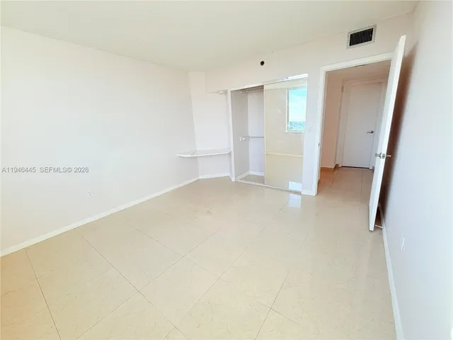 $2,200 | 919 Hillcrest Drive, Unit 704, Hollywood, FL 33021