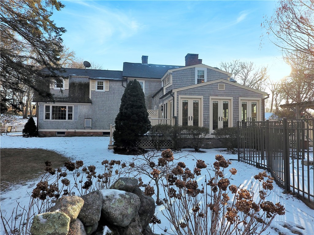 947 Post Road South Kingstown, RI 02879 - Photo 3 of 49