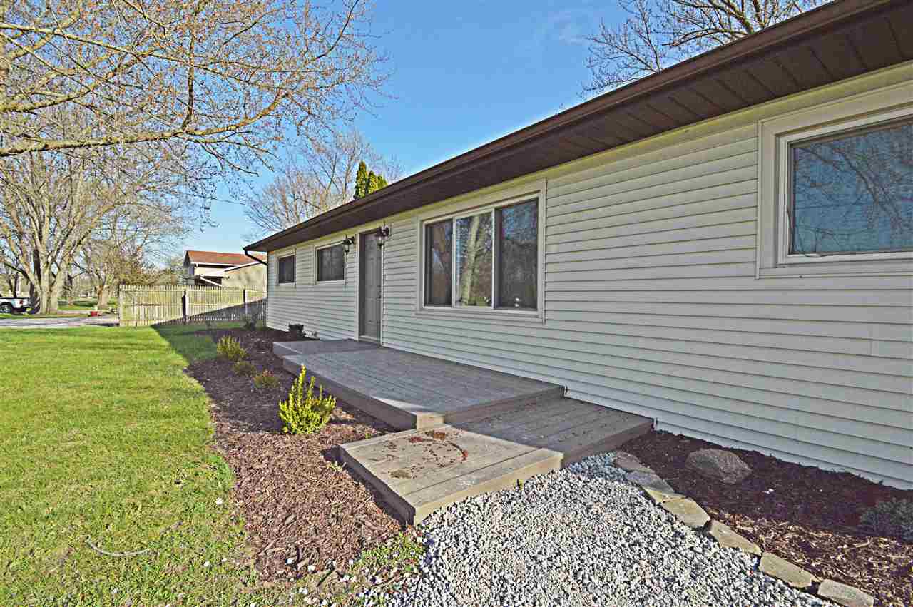 4316 Hursh Road Fort Wayne, IN 46845 - Photo 2 of 28