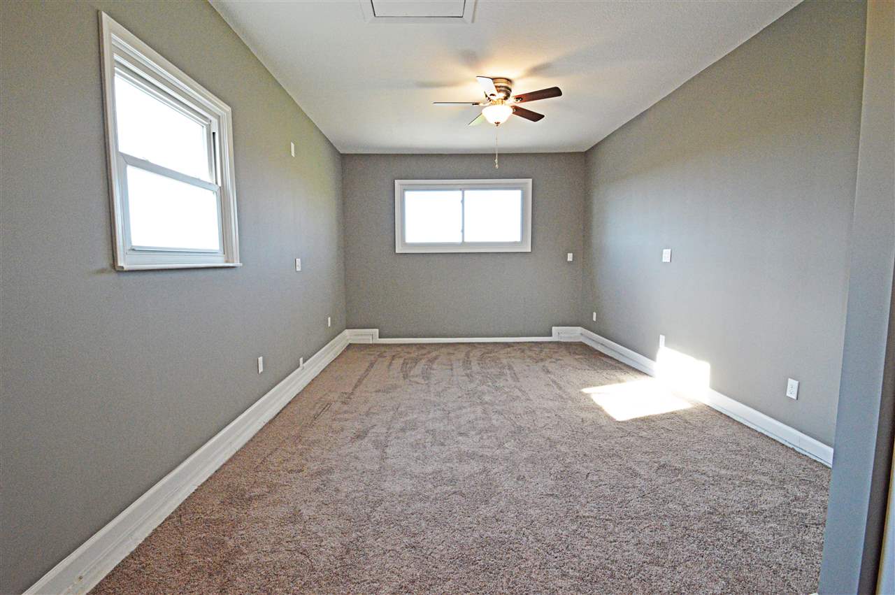 4316 Hursh Road Fort Wayne, IN 46845 - Photo 12 of 28