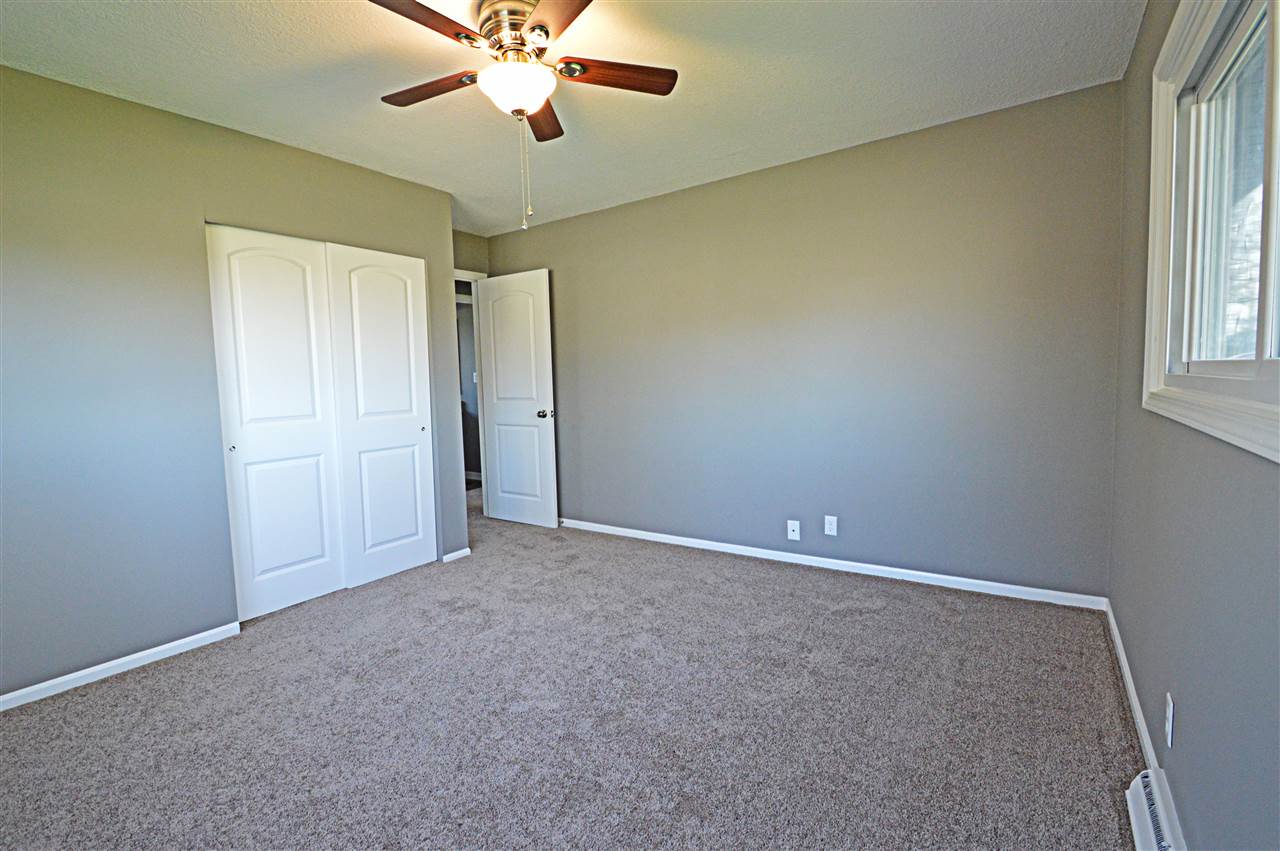 4316 Hursh Road Fort Wayne, IN 46845 - Photo 17 of 28