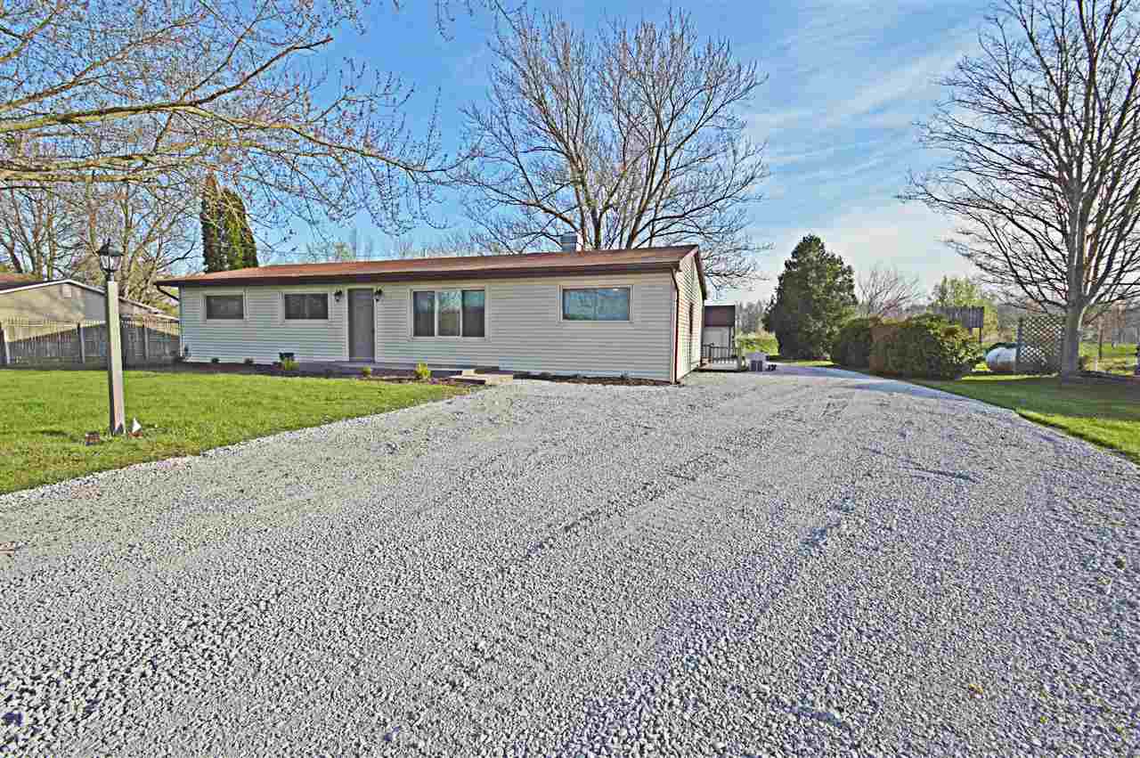4316 Hursh Road Fort Wayne, IN 46845 - Photo 3 of 28