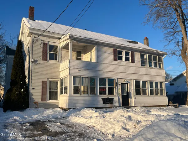 $1,800 | 715 Hudson Avenue, Unit D, Stillwater, NY 12170