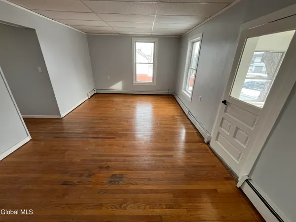 $1,800 | 715 Hudson Avenue, Unit D, Stillwater, NY 12170