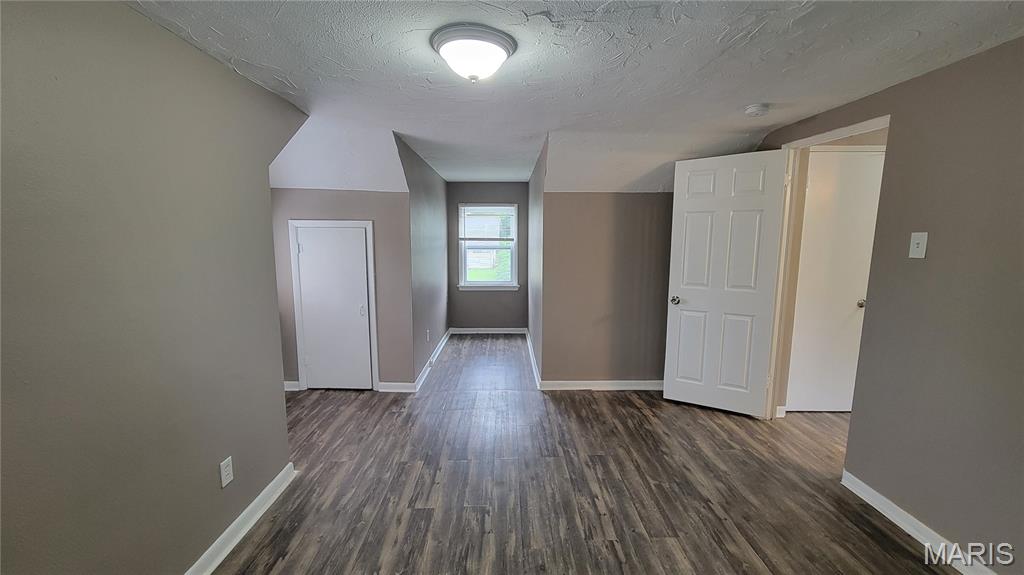 8720 Marcella Avenue Bel-Ridge, MO 63121 - Photo 11 of 15