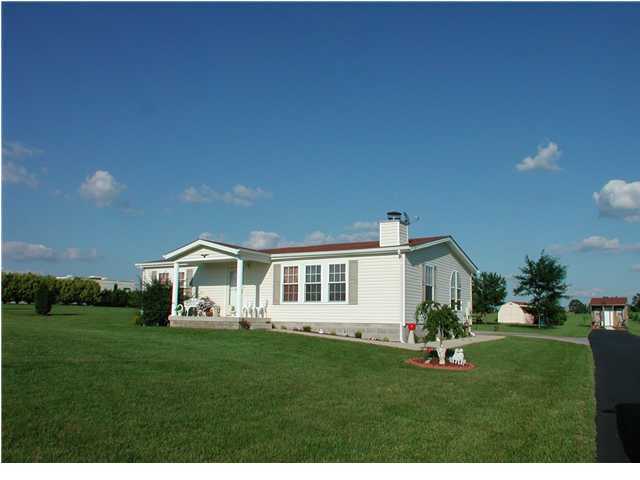 7925 Bloomfield Road Bloomfield, KY 40008 - Photo 2 of 9 Additional Photo