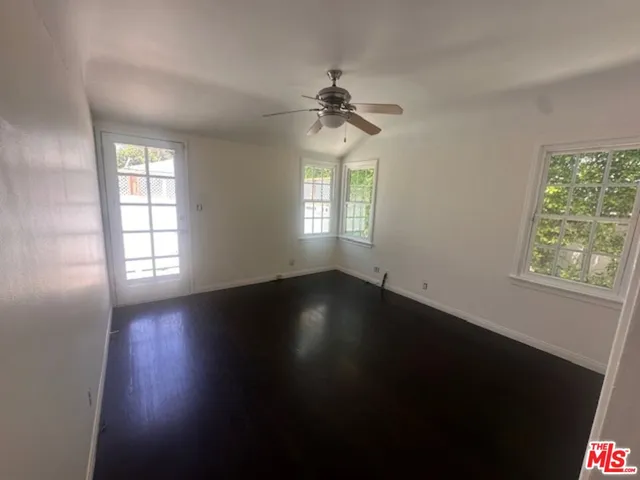 $5,700 | 4715 Camellia Avenue, North Hollywood, CA 91602