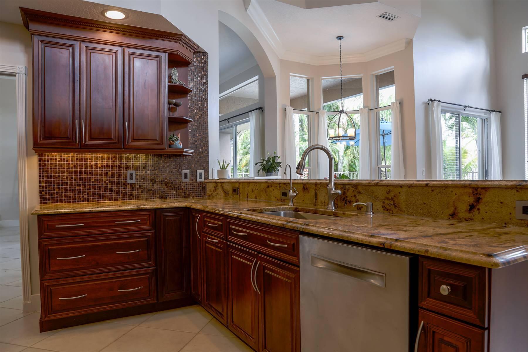 20143 Ocean Key Drive Boca Raton, FL 33498 - Photo 8 of 36 12674506-8