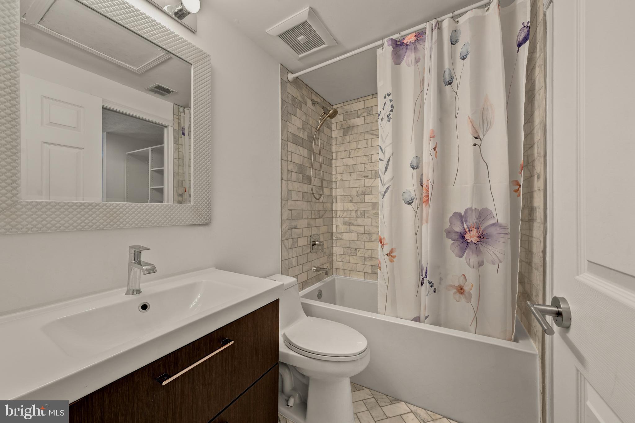 1931 Belmont Ridge Court Reston, VA 20191 - Photo 19 of 32