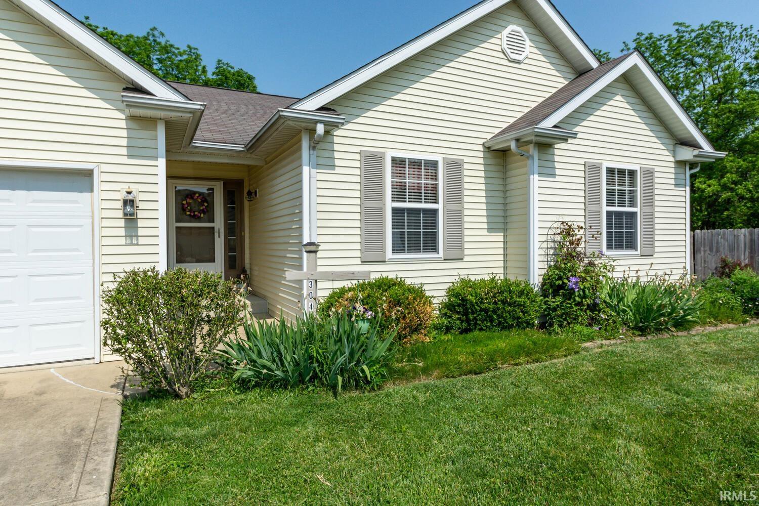 3049 Ruffys Way Bloomington, IN 47404 - Photo 4 of 34 Gallery Image 4